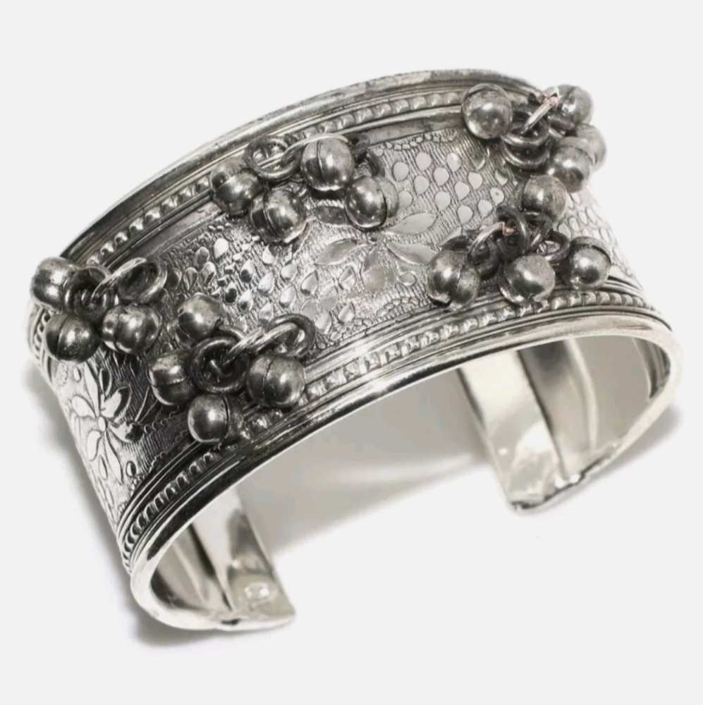New Oversized 925 Silver Tribal Bells Cuff Bracelet.